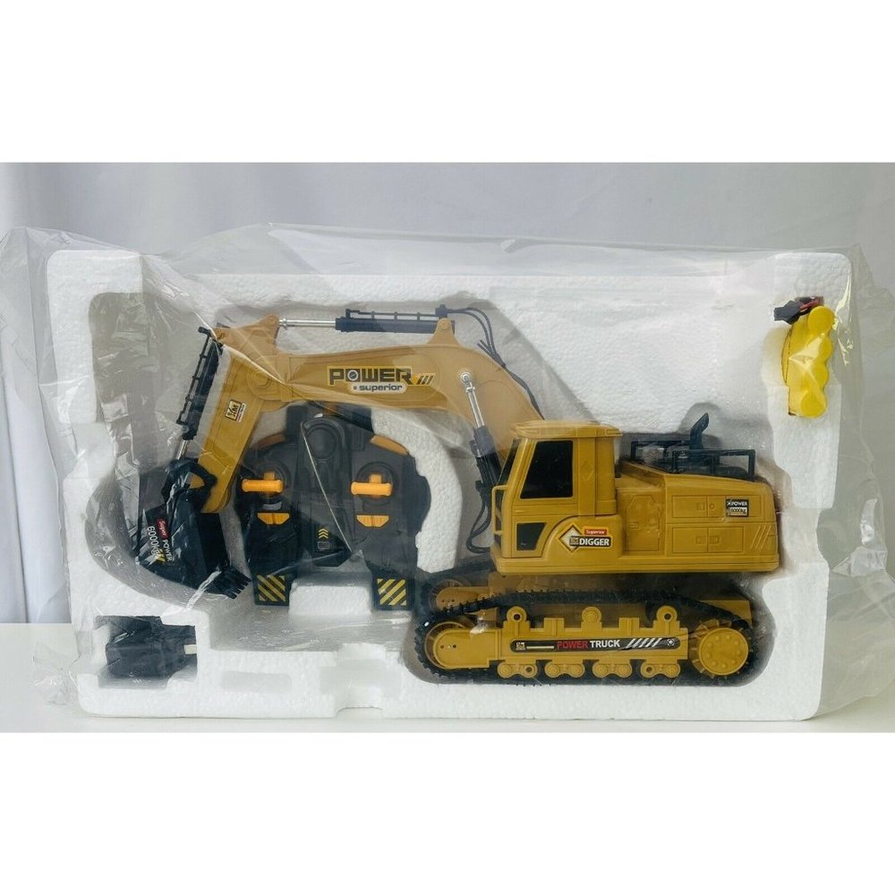 Remote Control Tractor Excavator Construction Toy- 8 Function Remote, Hey! Play!